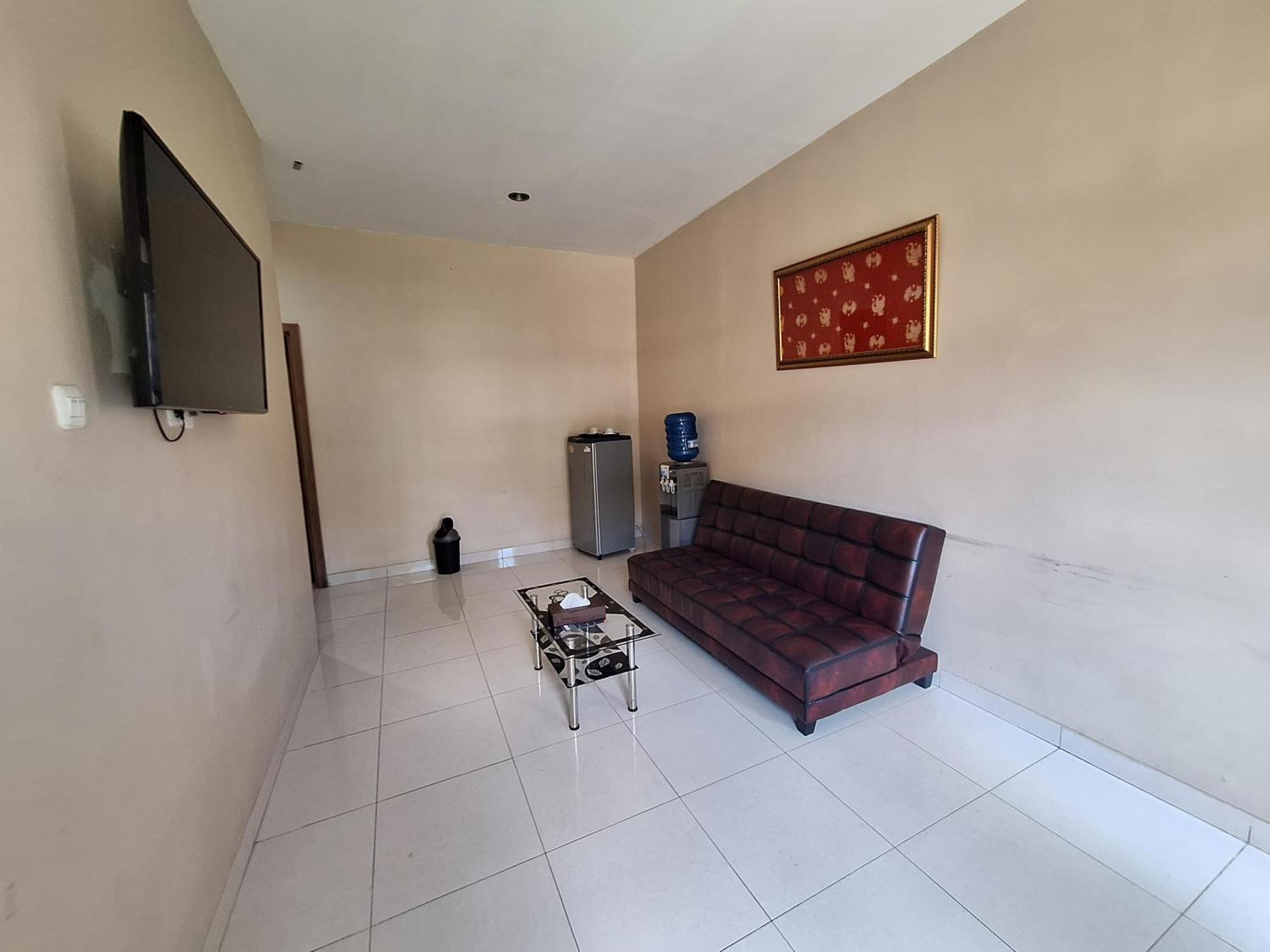 Urbanview Hotel Inkoppabri Cisarua Puncak Kültér fotó
