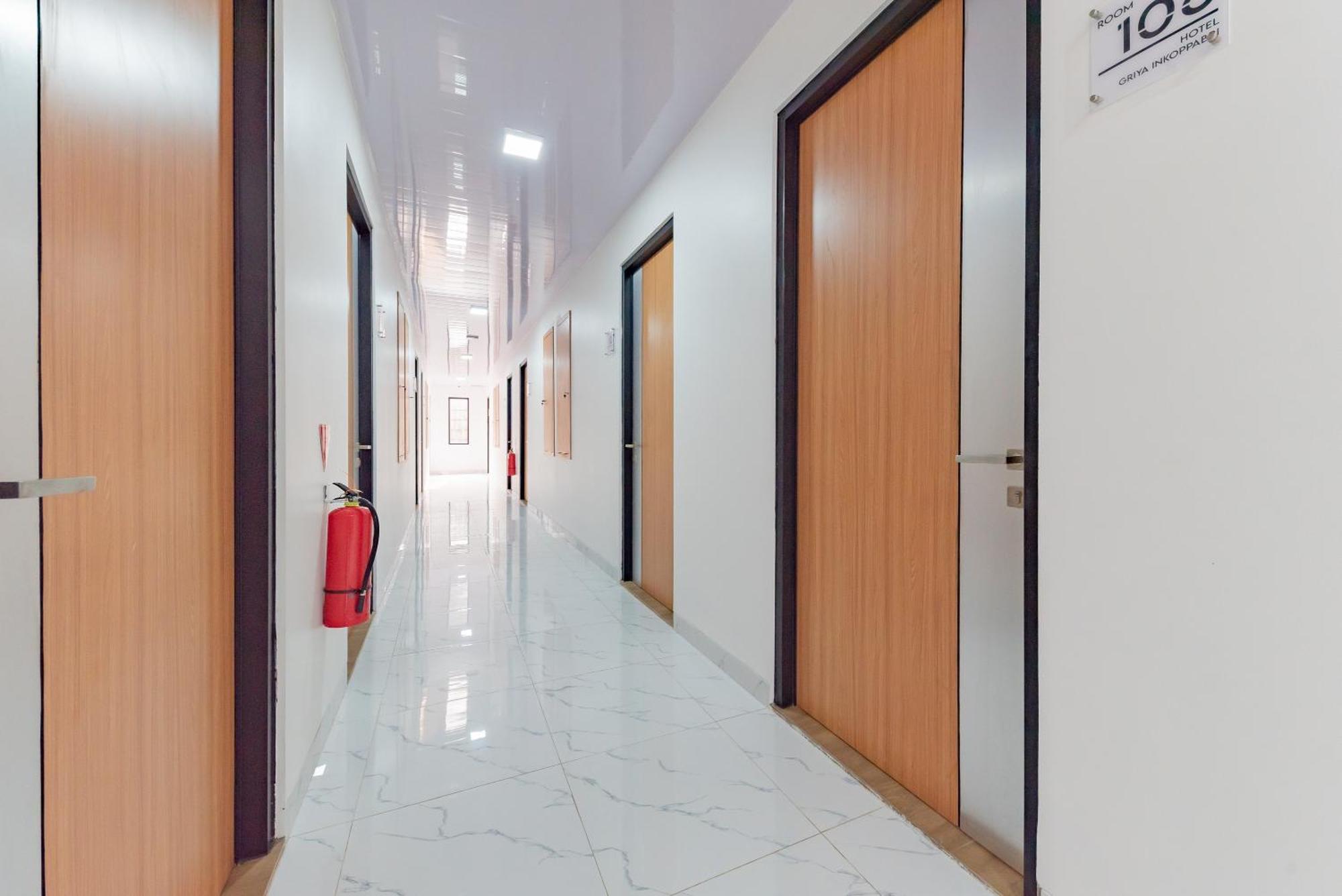 Urbanview Hotel Inkoppabri Cisarua Puncak Kültér fotó