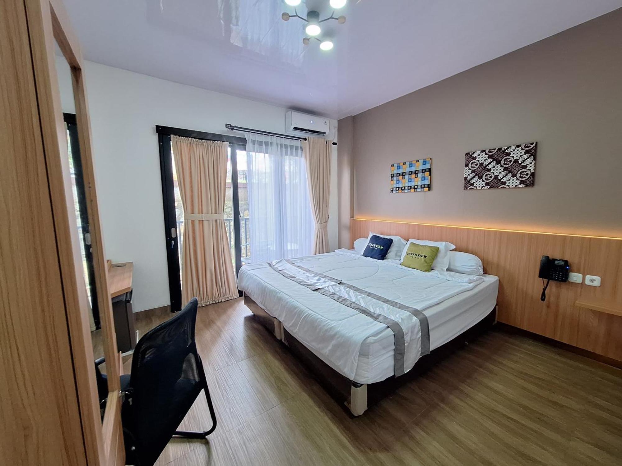 Urbanview Hotel Inkoppabri Cisarua Puncak Kültér fotó
